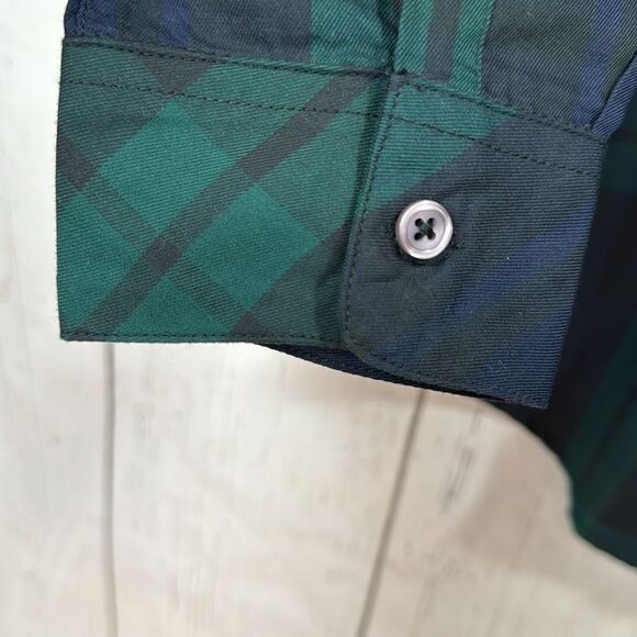 Orvis Womens Plaid Button Down Shirt with Beaded Trim Green Navy Preppy Classic - Picture 11 of 16